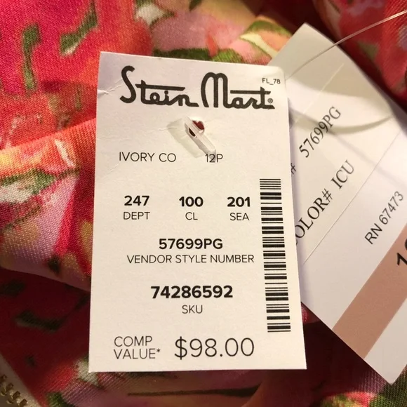 Gabby Skye Sleeveless Floral Fit & Flare Dress - Picture 15 of 16